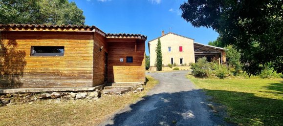 5 bedrooms Commercial property in Castres, France No. 38054 6