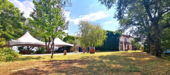 5 bedrooms Commercial property in Castres, France No. 38054 5