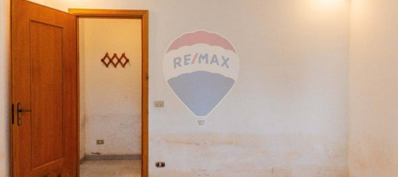 Вилла с 3 спальнями в Маскали, Италия № 77040 9