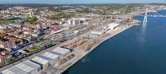 Gewerbliche Immobilie in Figueira da Foz, Portugal 177m², Nr. 245247 14