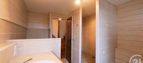 3 bedrooms House in Corbonod, France No. 342703 8