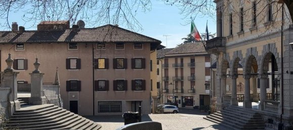 6-Zimmer Wohnung in Udine, Italy, Nr. 276291 2