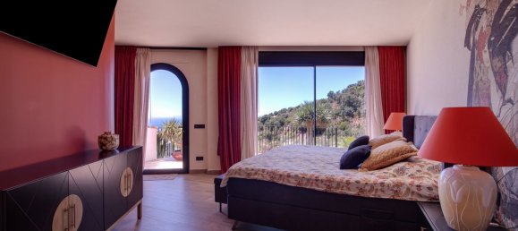 3 bedrooms Villa in Marbella, Spain No. 4712 14