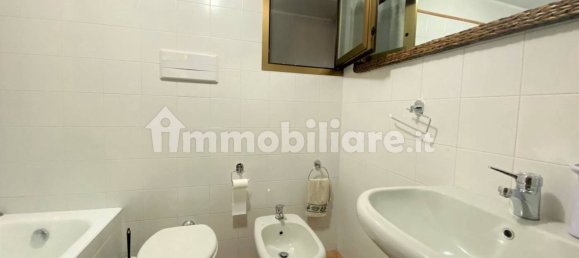 Villa de 3 dormitorios en Polpenazze del Garda, Italy No. 296799 25