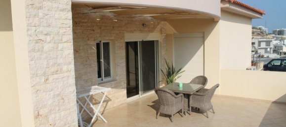 5 bedrooms Villa in Limassol, Cyprus No. 12590 6