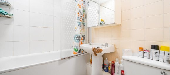 1 bedroom Apartment in London, United Kingdom No. 7701 5