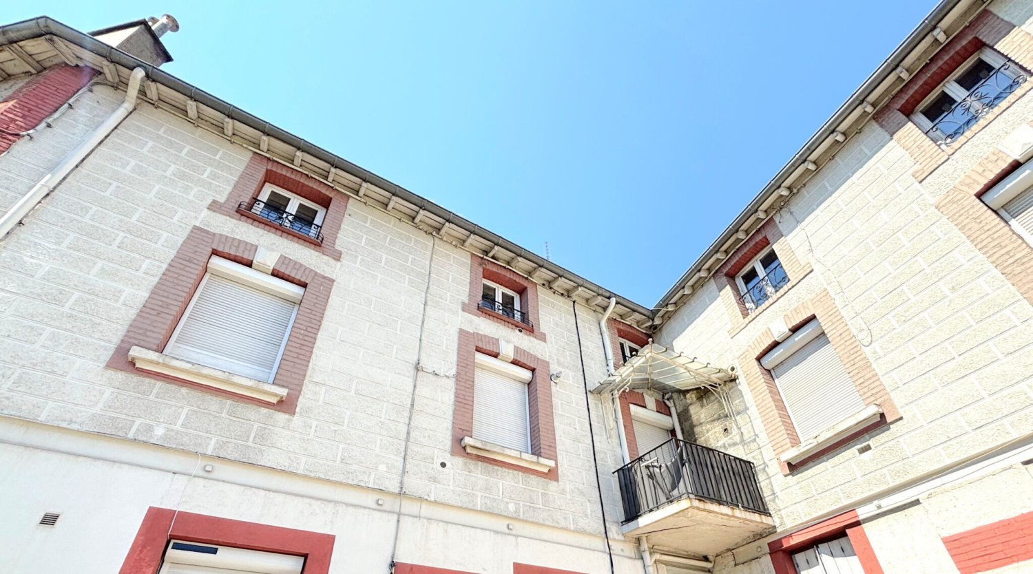 3 غرف نوم شقة في Firminy, France رقم 331257