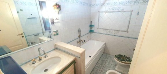 6 rooms Villa in Capannori, Italy No. 112610 34