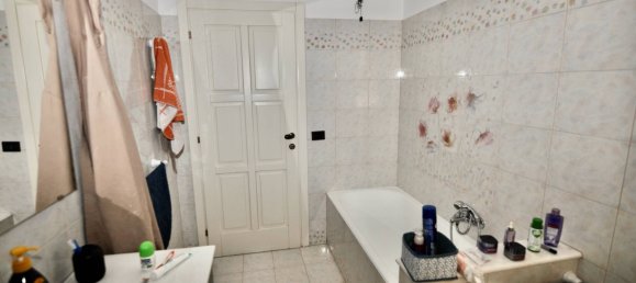 Квартира с 3 спальнями в Сан Бенедетто дель Тронто, Италия № 259571 34