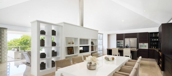 5 bedrooms Villa in El Madronal, Spain No. 19539 15