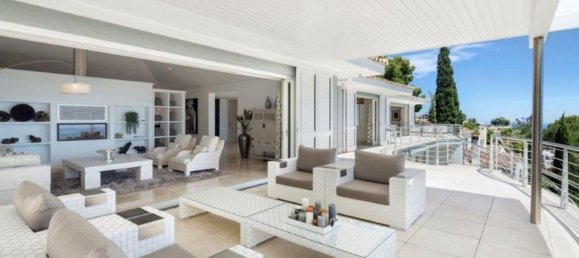 5 bedrooms Villa in El Madronal, Spain No. 19539 7