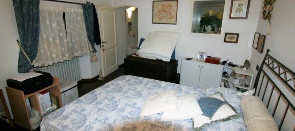 4 rooms Apartment in Carrara, Italy No. 123319 21