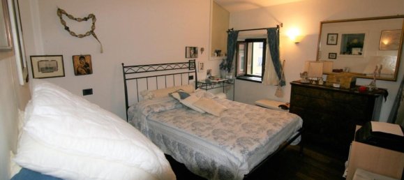 4 rooms Apartment in Carrara, Italy No. 123319 20