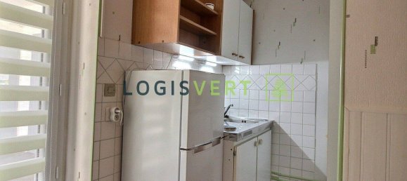 Studio in Palaiseau, France No. 164803 5