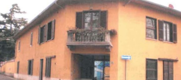 Dúplex de 4 habitaciónes en Busto Garolfo, Italy No. 99559 2