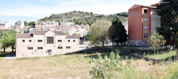 1152m² Office in La Vall d'Uixo, Spain No. 32054 28