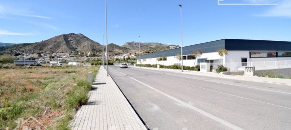 1152m² Office in La Vall d'Uixo, Spain No. 32054 9