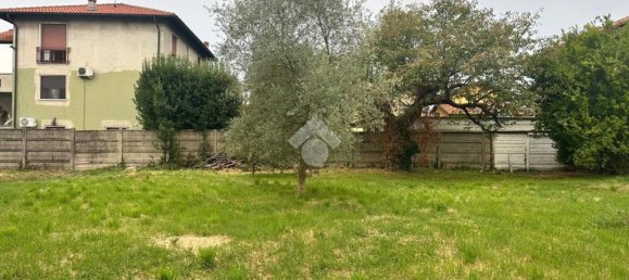 600m² Land in Verano Brianza, Italy No. 283194 4