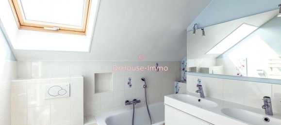 6 bedrooms House in Noisy-le-Roi, France No. 172765 3