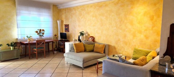 4 bedrooms Apartment in Udine, Italy No. 373256 10