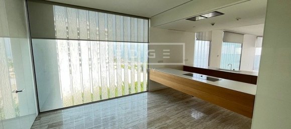 3 bedrooms Apartment in Palm Jumeirah, UAE No. 5350 11