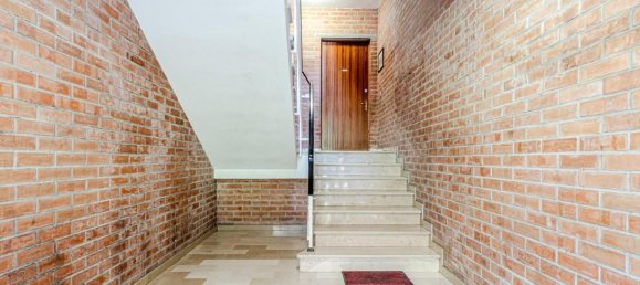 5-salle Appartement à Volterra, Italy No. 51236 5