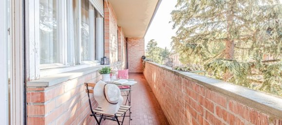 5-salle Appartement à Volterra, Italy No. 51236 12