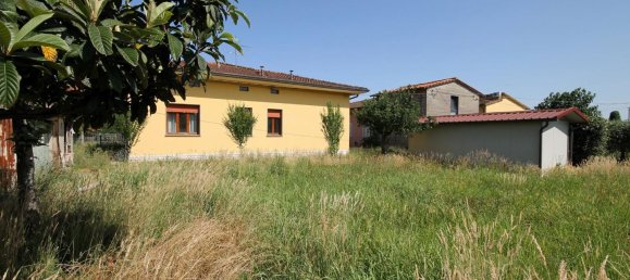 Villa de 3 dormitorios en Capannori, Italy No. 300517 5