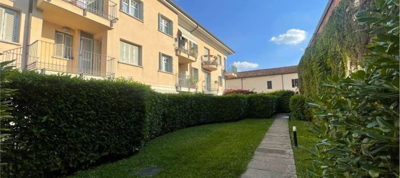 2 Schlafzimmer Penthouse in Meda, Italy, Nr. 361148 10