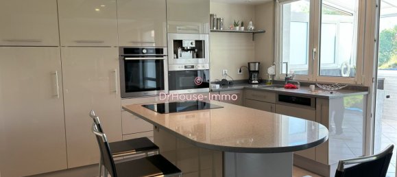 4 Schlafzimmer Haus in Villeneuve-d'Ascq, France, Nr. 53938 3