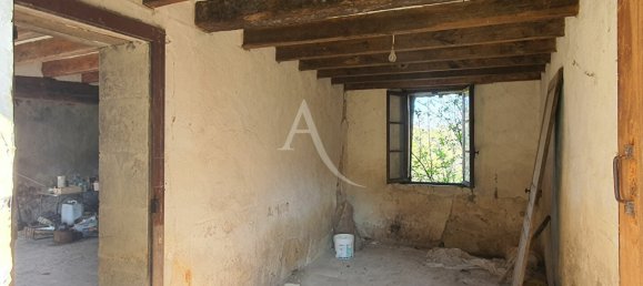 4 rooms House in Indre, France No. 160793 3