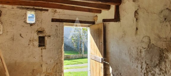 4 rooms House in Indre, France No. 160793 8