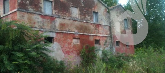 8-Zimmer Haus in Agugliano, Italy, Nr. 87452 3