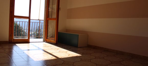 Apartamento de 2 habitaciónes en San Colombano Certenoli, Italy No. 42400 18