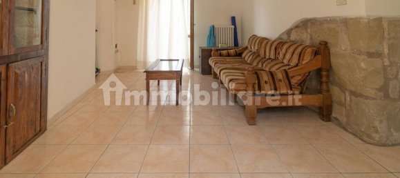 3 bedrooms House in Roccafluvione, Italy No. 299098 2