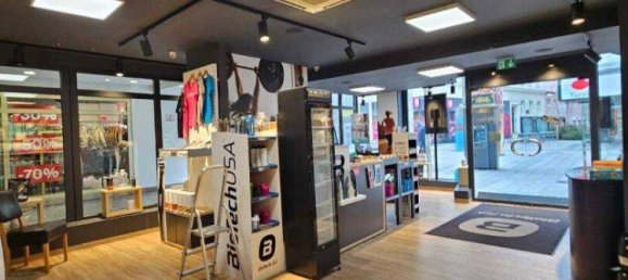 98m² Commercial property in Meidling, Austria No. 199656 2