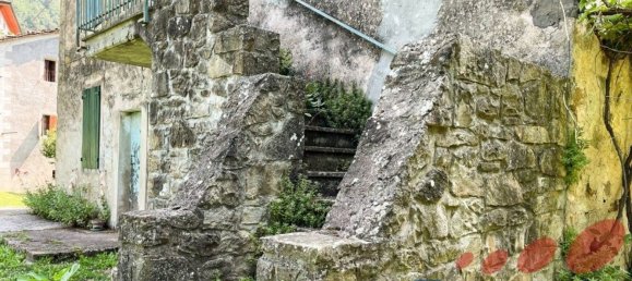 4 rooms House in Gaggio Montano, Italy No. 71608 3