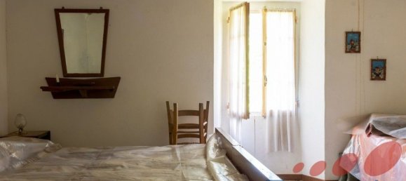 4 rooms House in Gaggio Montano, Italy No. 71608 22