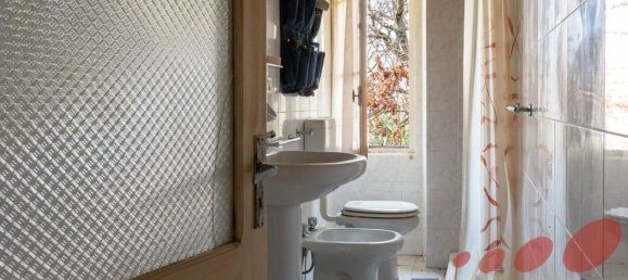 4 rooms House in Gaggio Montano, Italy No. 71608 15