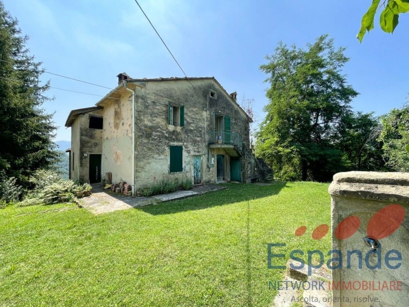 4 rooms House in Gaggio Montano, Italy No. 71608