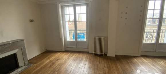 3 bedrooms Apartment in Limoges, France No. 302573 3