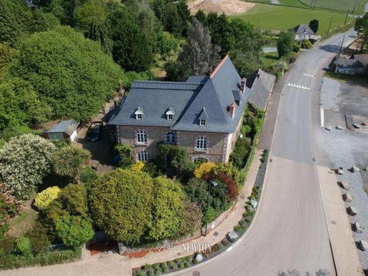 Condominio de 6 dormitorios en Meneac, France No. 12288