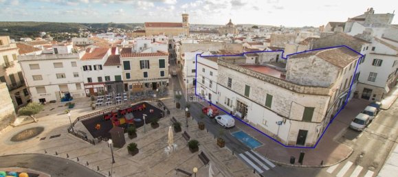 12 bedrooms Commercial property in Mahon, Spain No. 680 2