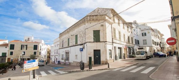 12 bedrooms Commercial property in Mahon, Spain No. 680 5