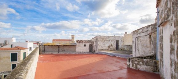 12 bedrooms Commercial property in Mahon, Spain No. 680 12