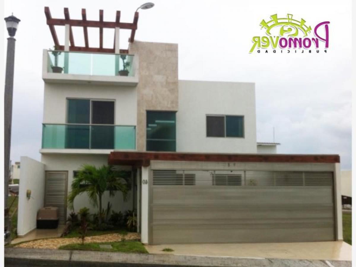 Casa de 3 dormitorios en Veracruz, Mexico No. 212470