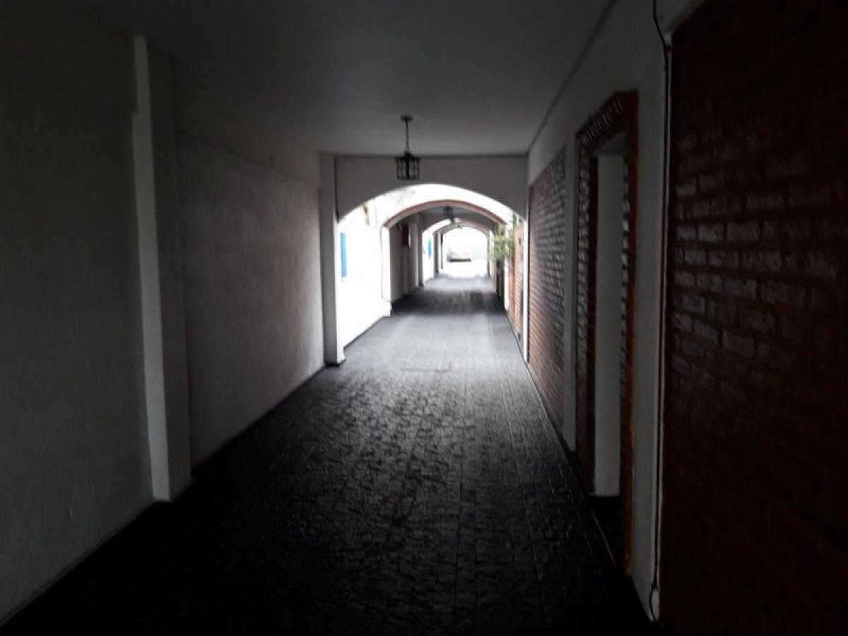 Studio in Bermudez, Argentina No. 6615