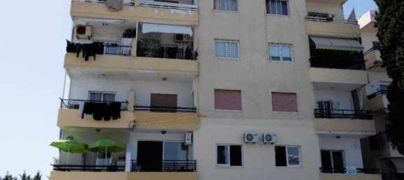 2 bedrooms Apartment in Paphos, Cyprus No. 21849 3