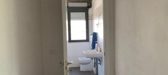 114m² Office in Miranda, Italy No. 104417 8