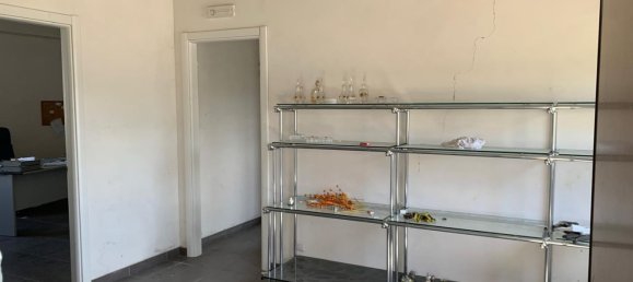 114m² Office in Miranda, Italy No. 104417 5